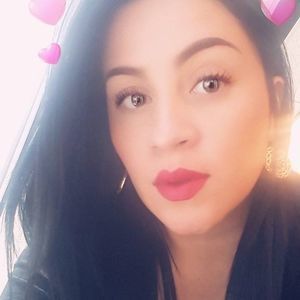 Meet your Posher, Perla